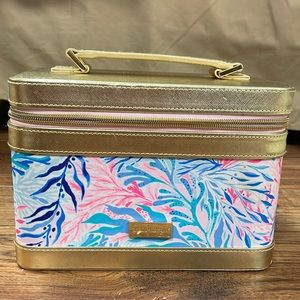 Lily Pulitzer make up case